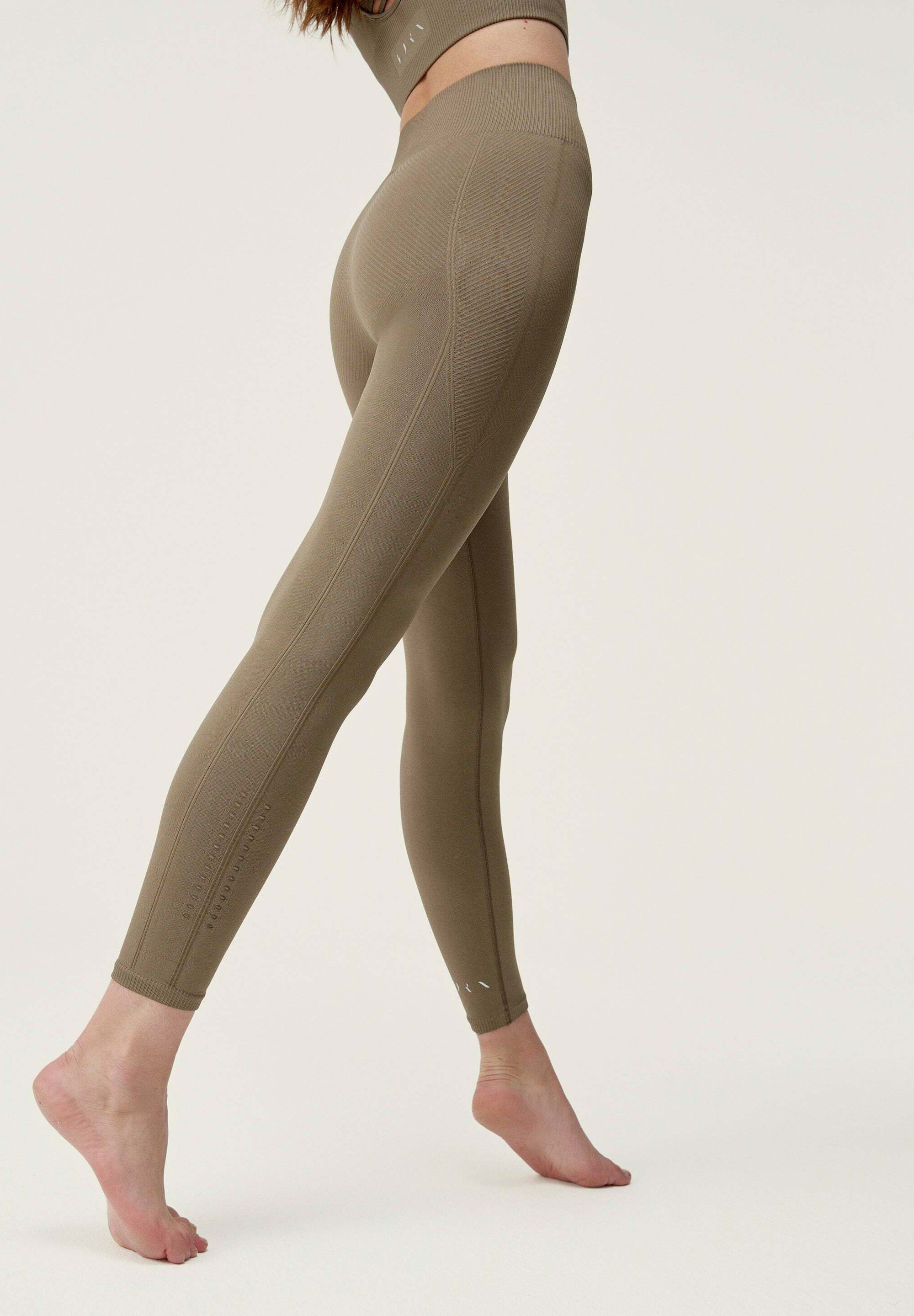 Born Living Yoga INDIA - Leggings - Walnuss