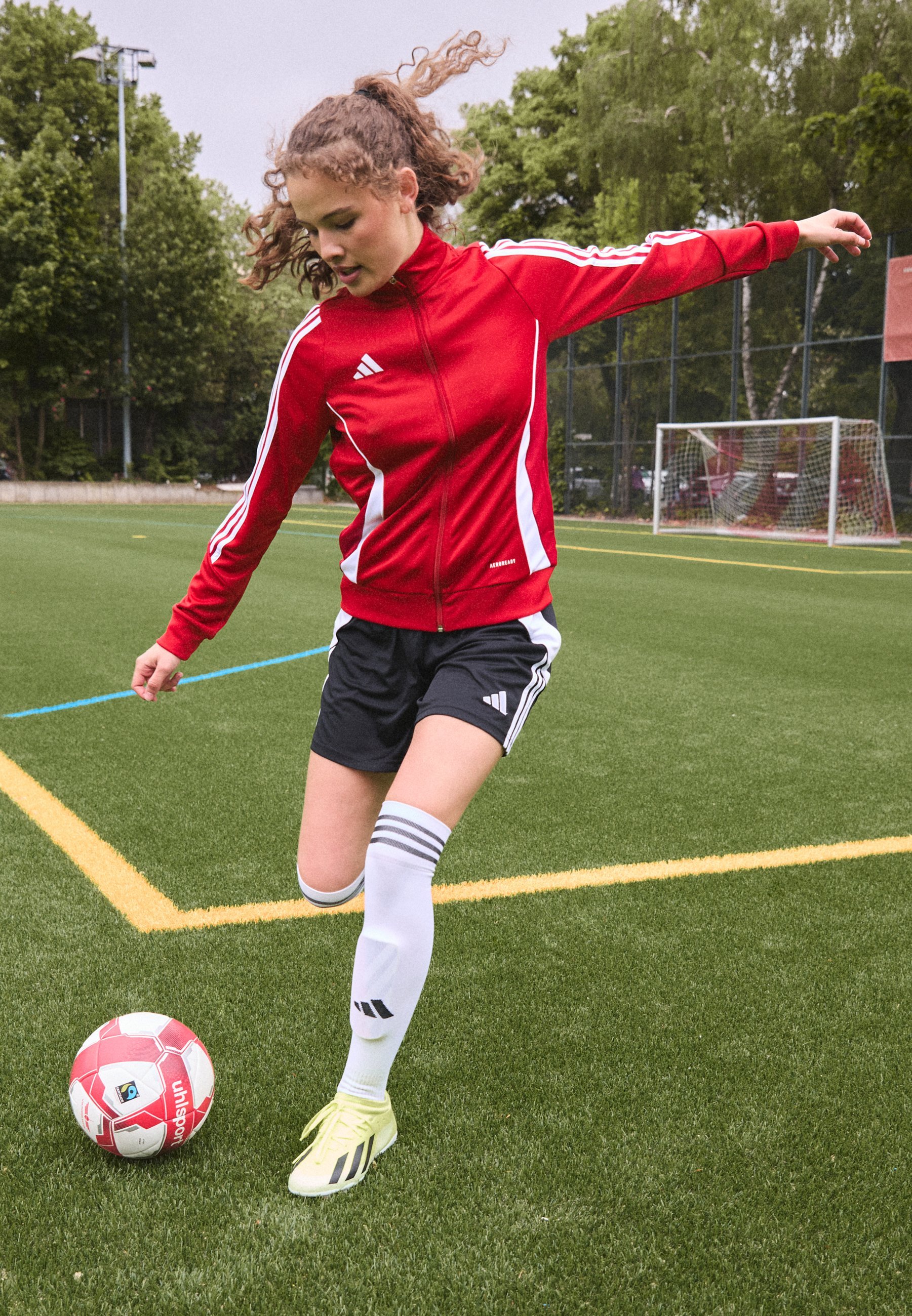 adidas Performance TIRO24 WOMEN - Jakna za trening - rotweiss