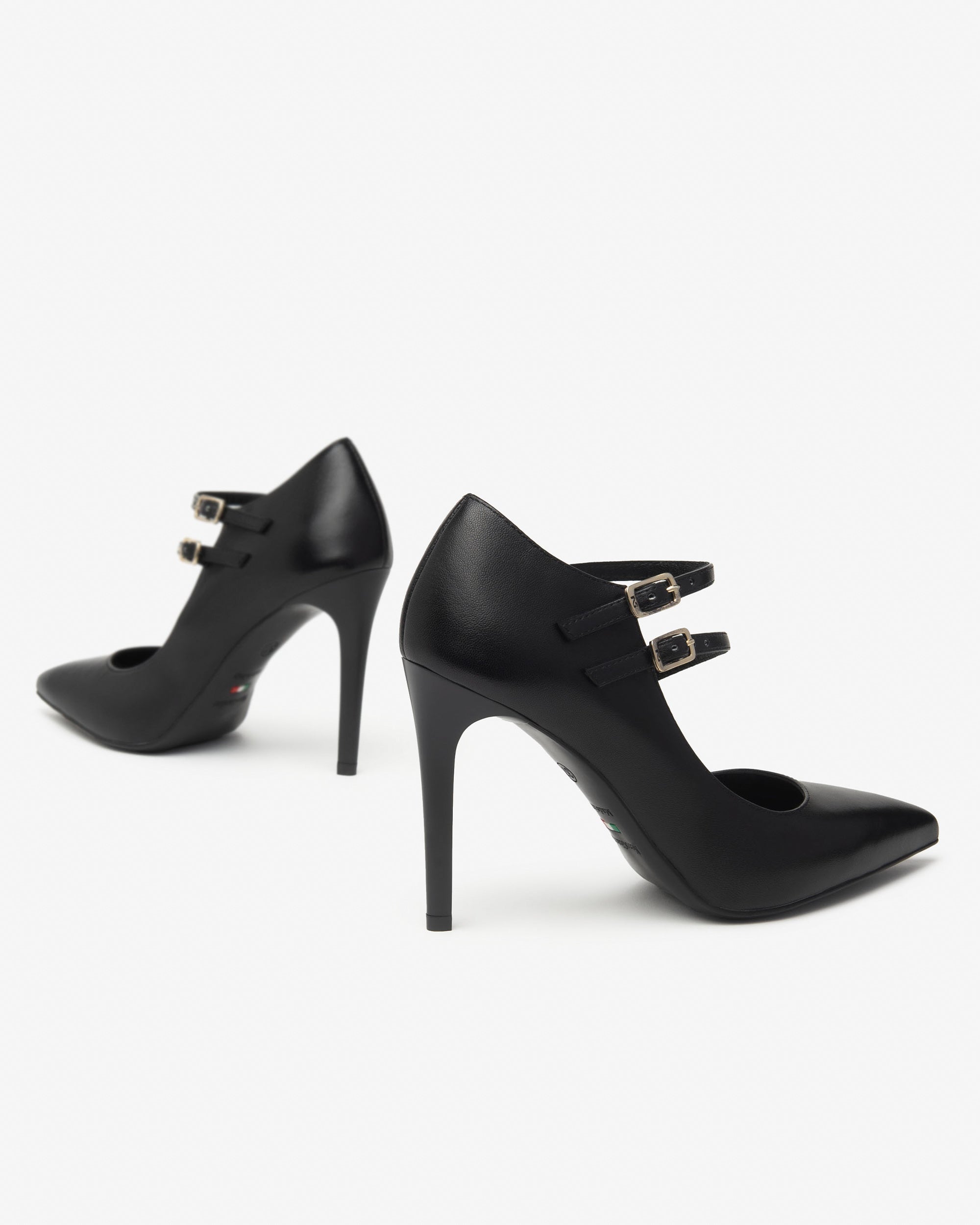 Damen-Pumps aus Leder