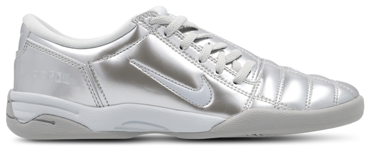 Nike Total 90