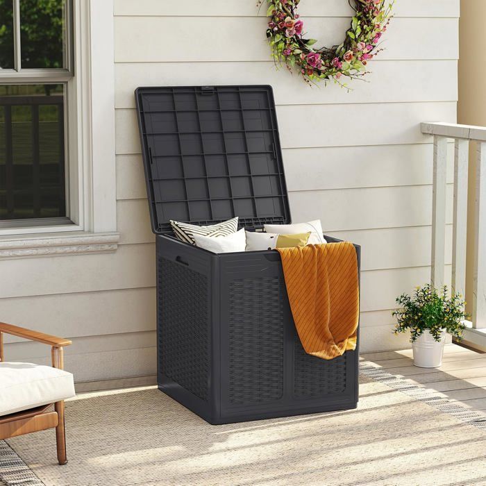 Caja de almacenamiento exterior GIANTEX de 145 litros, PP impermeable con tapa con cerradura, diseño de ratán, asas laterales, color marrón.