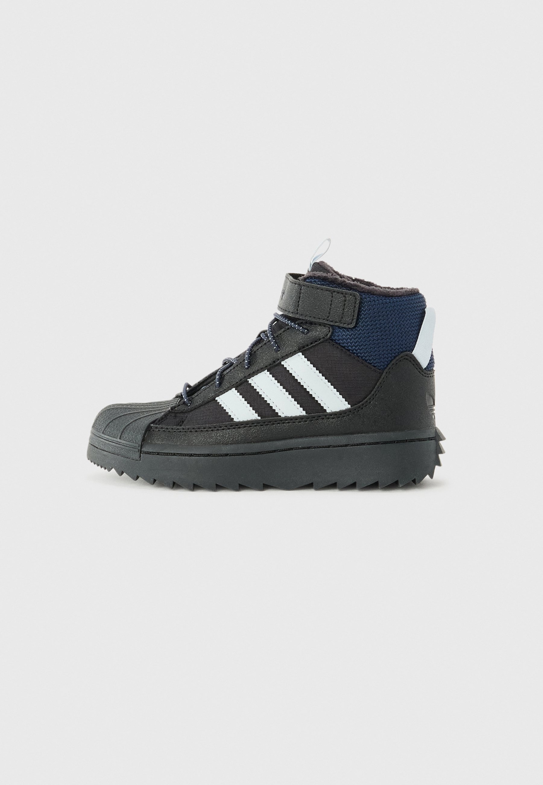 adidas Originals SUPERSTAR UNISEX - Winterstiefel - Core Black/Halo Blue/Carbon