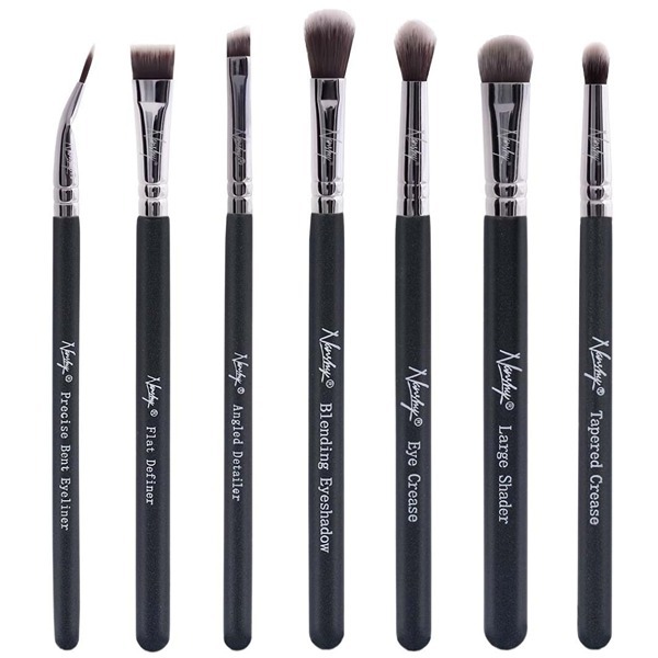 Nanshy Ögonborsteset (7 ögonskuggsborstar - Svarta).