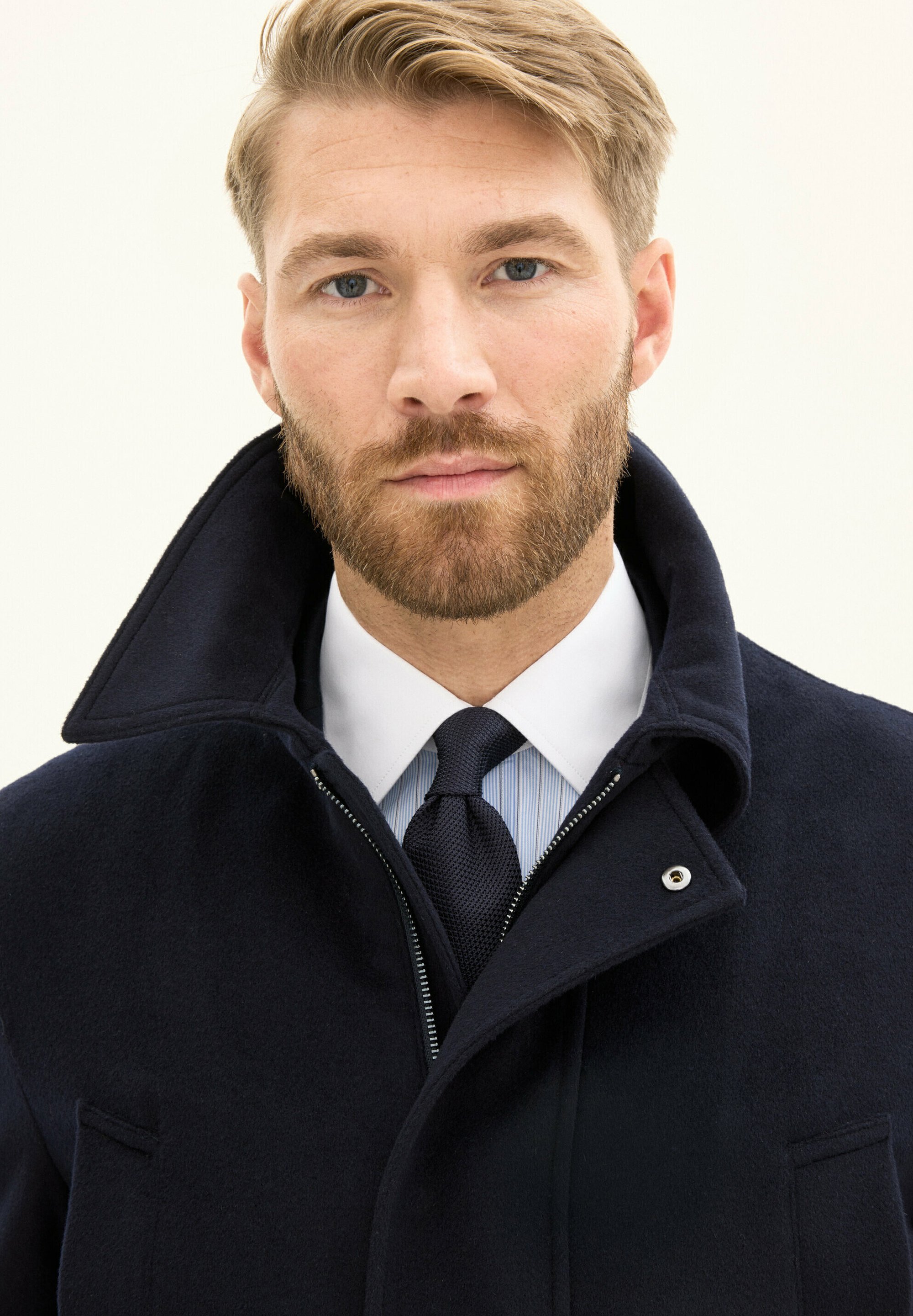 Manteau classique Oscar Jacobson - bleu marine