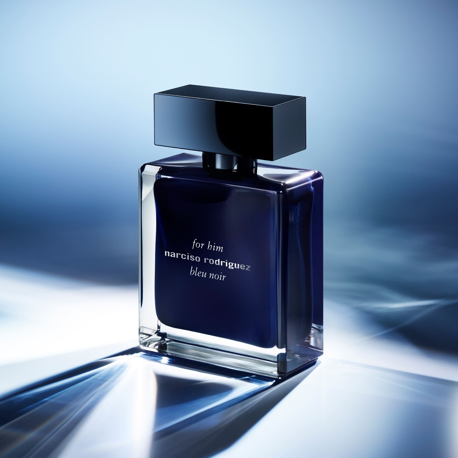 Narciso Rodriguez tualetinis vanduo jam Bleu Noir tualetinis vanduo – 50 ml