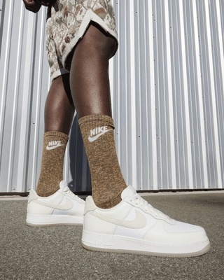 Nike Air Force 1 '07 LV8 Herenschoenen