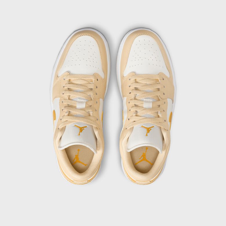 WMNS Air Jordan 1 Low