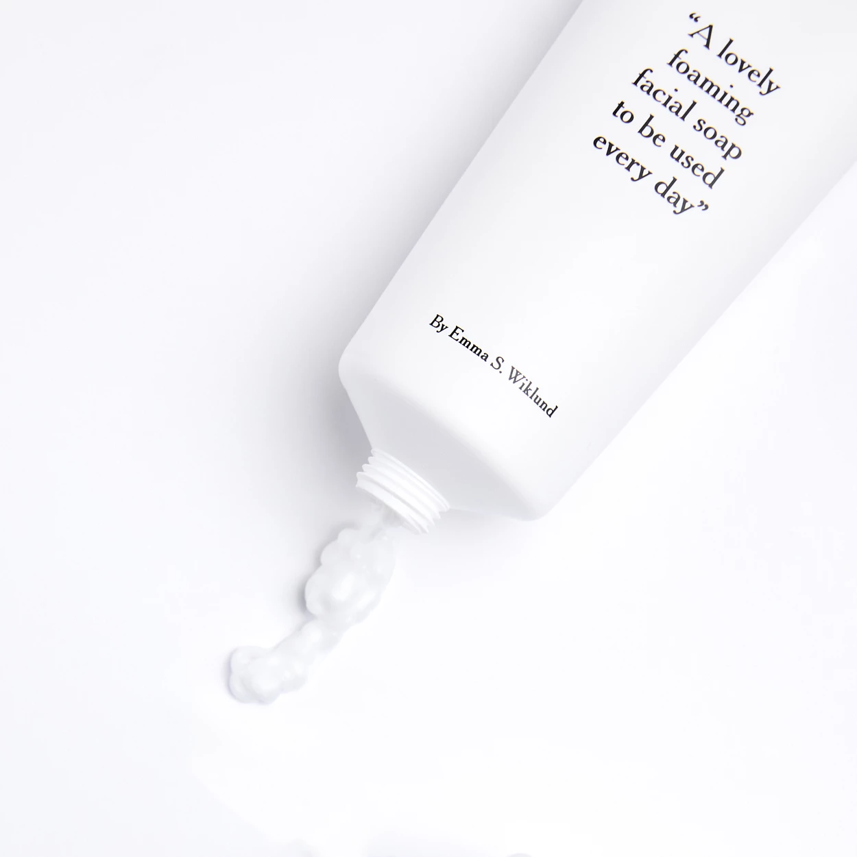 Tisztító arclemosó 125 ml - Emma S