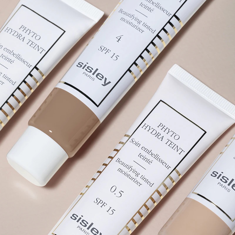 Sisley Phyto-Hydra Teint tonuotas drėkiklis su šviesinančiu SPF 15 efektu