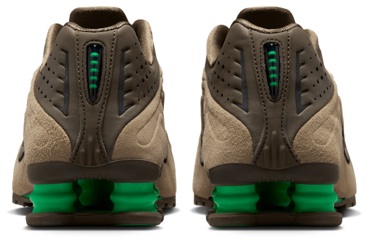 Nike Shox R4