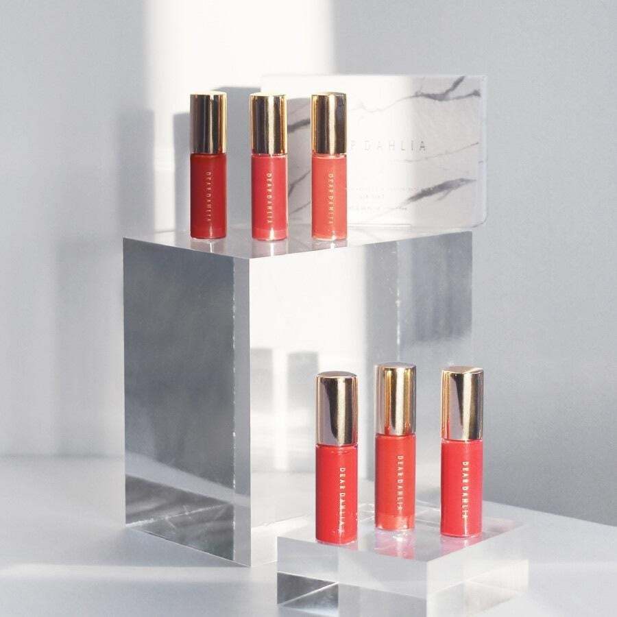 Dear Dahlia set za šminkanje Paradise Dream Velvet pjena za usne Mini crvena kolekcija - 6ml