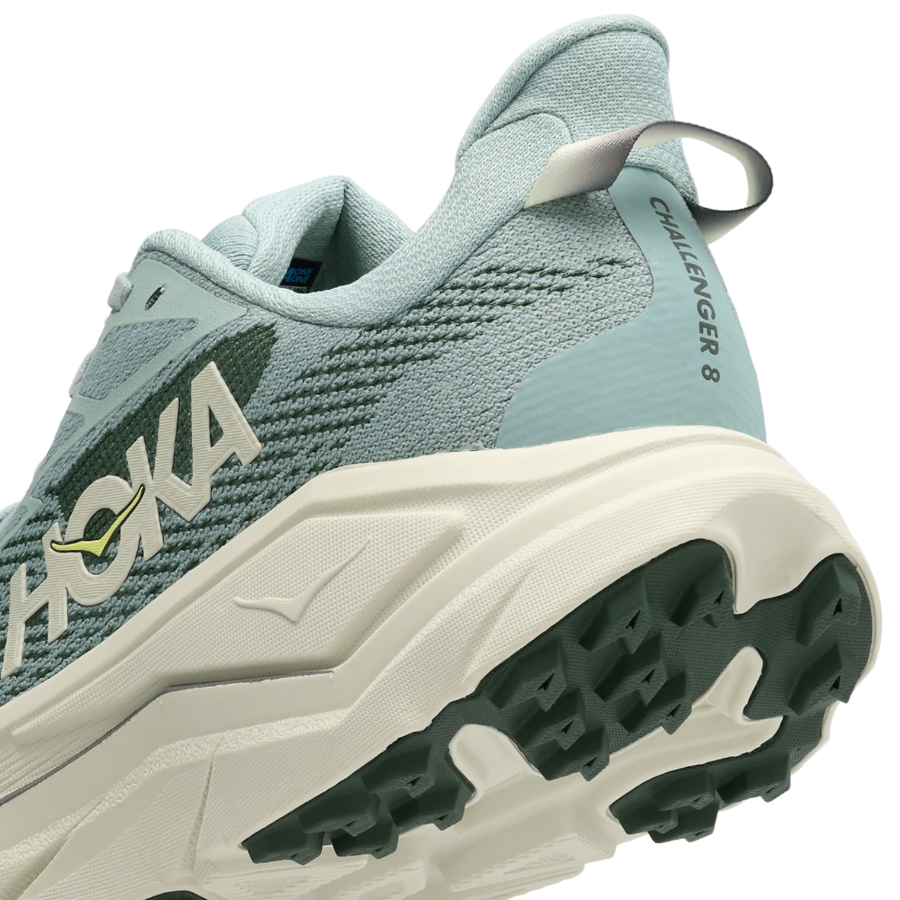 Hoka Challenger 8