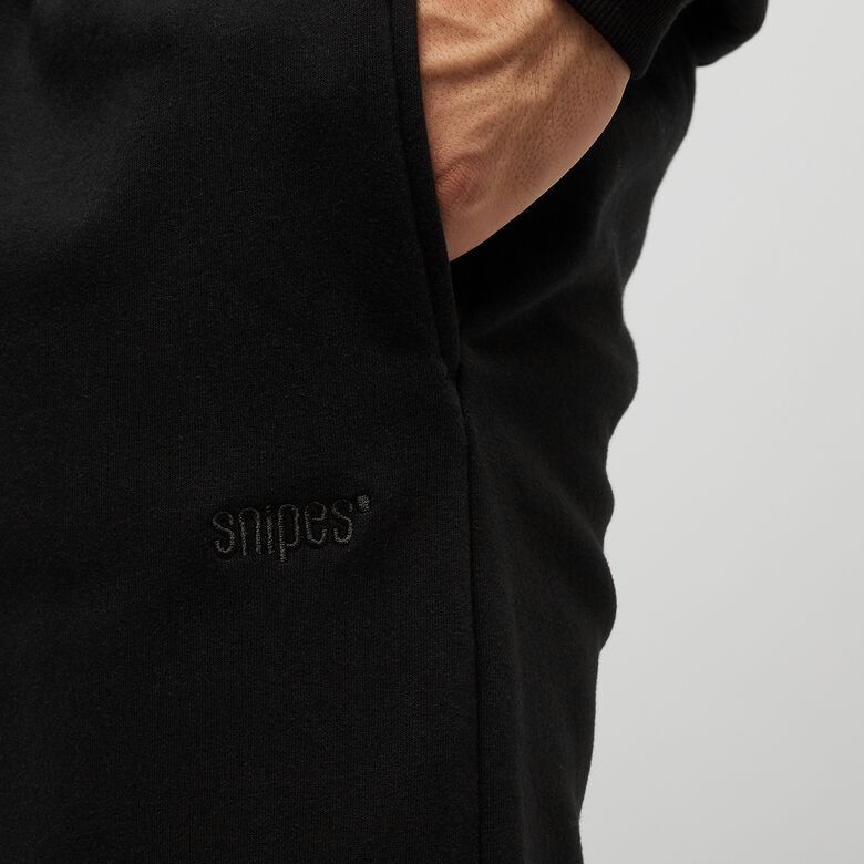 Spodnie dresowe Essential Slim z małym logo