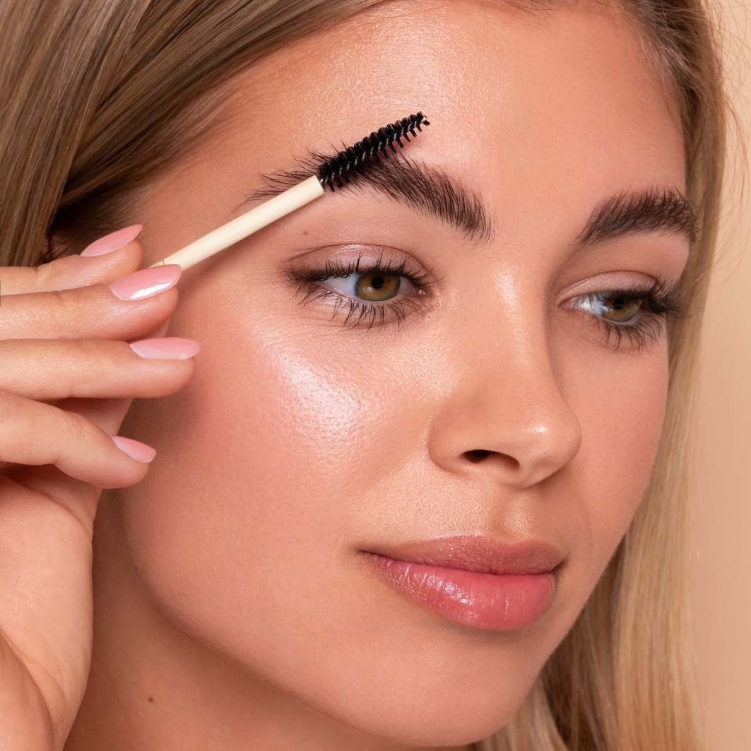 BROWLY skropstu un uzacu līme – 10 ml