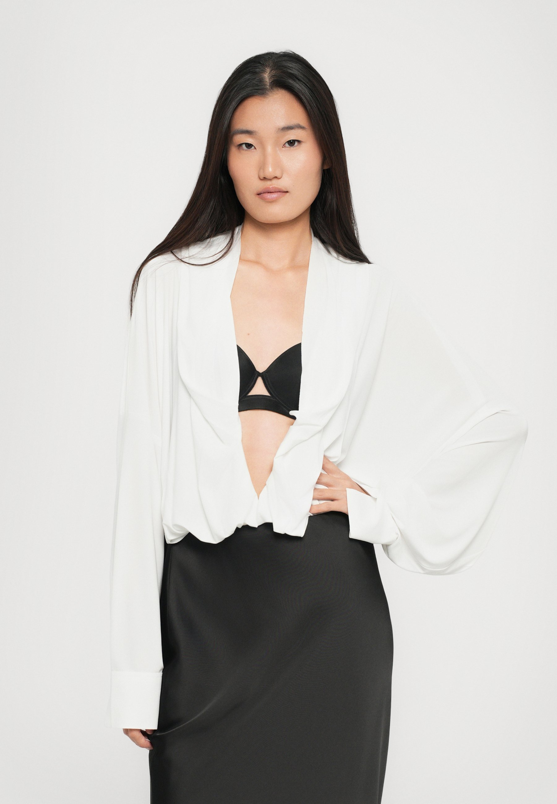 Norma Kamali SUPER OVERSIZED HOODED SHIRT - Top met lange mouwen - sneeuwwit