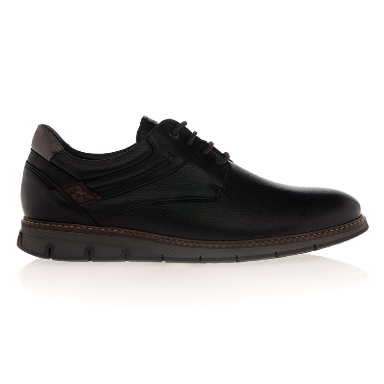 Zapatos cómodos para hombre, color negro.