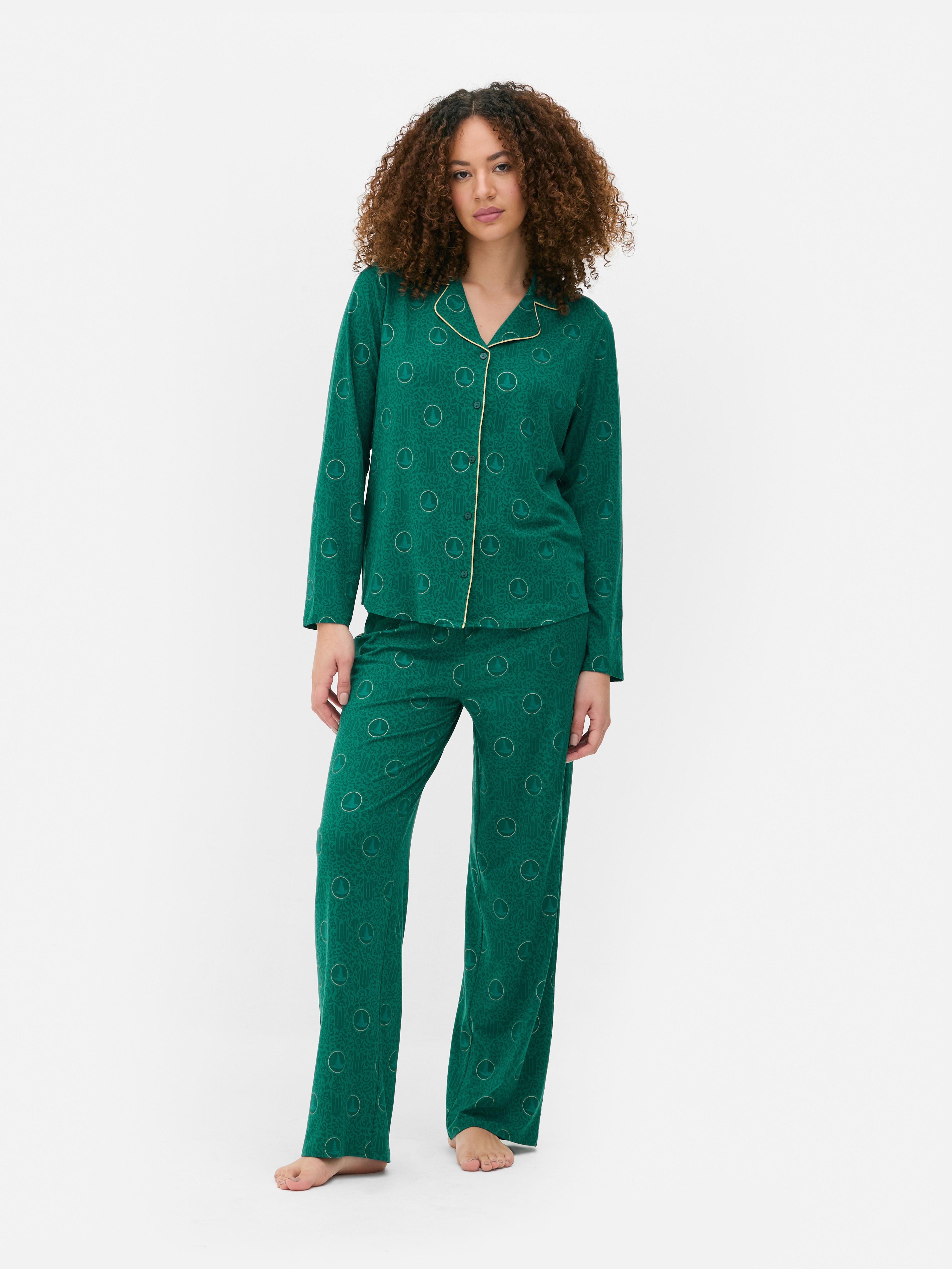 Pijamale boyfriend Wicked x Primark O pijama confortabilă boyfriend cu cămașă cu nasturi și pantaloni cu șnur