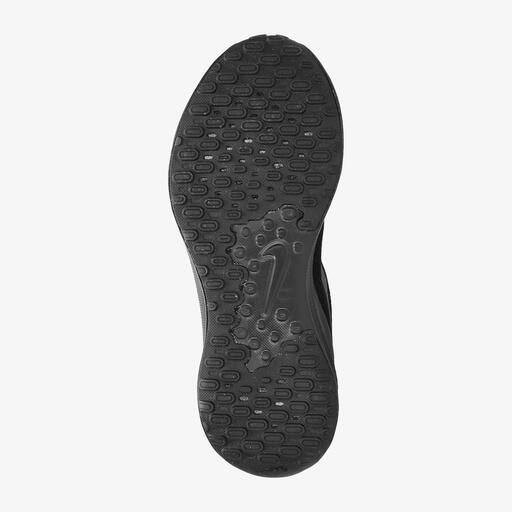  Nike Revolution 7