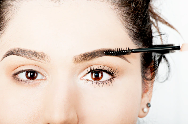 NYX Professional Makeup Control Freak wenkbrauw- en wimpergel voor een perfecte look.