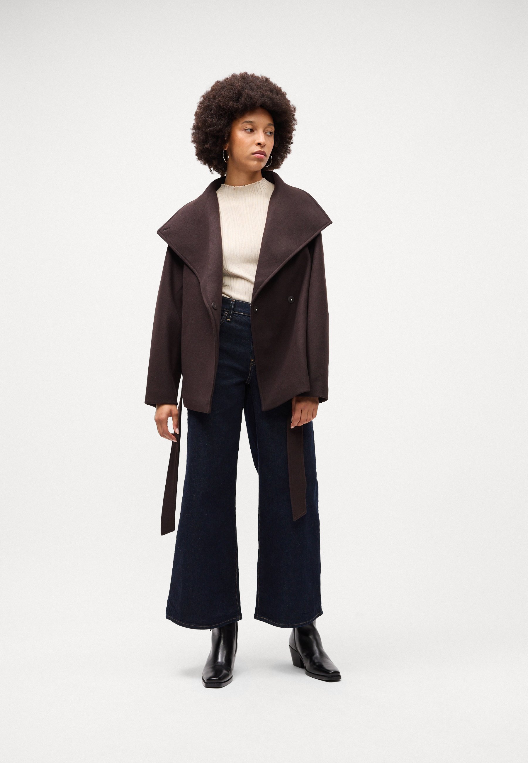 Gina Tricot JACKET - Zomerjas - donkerbruin