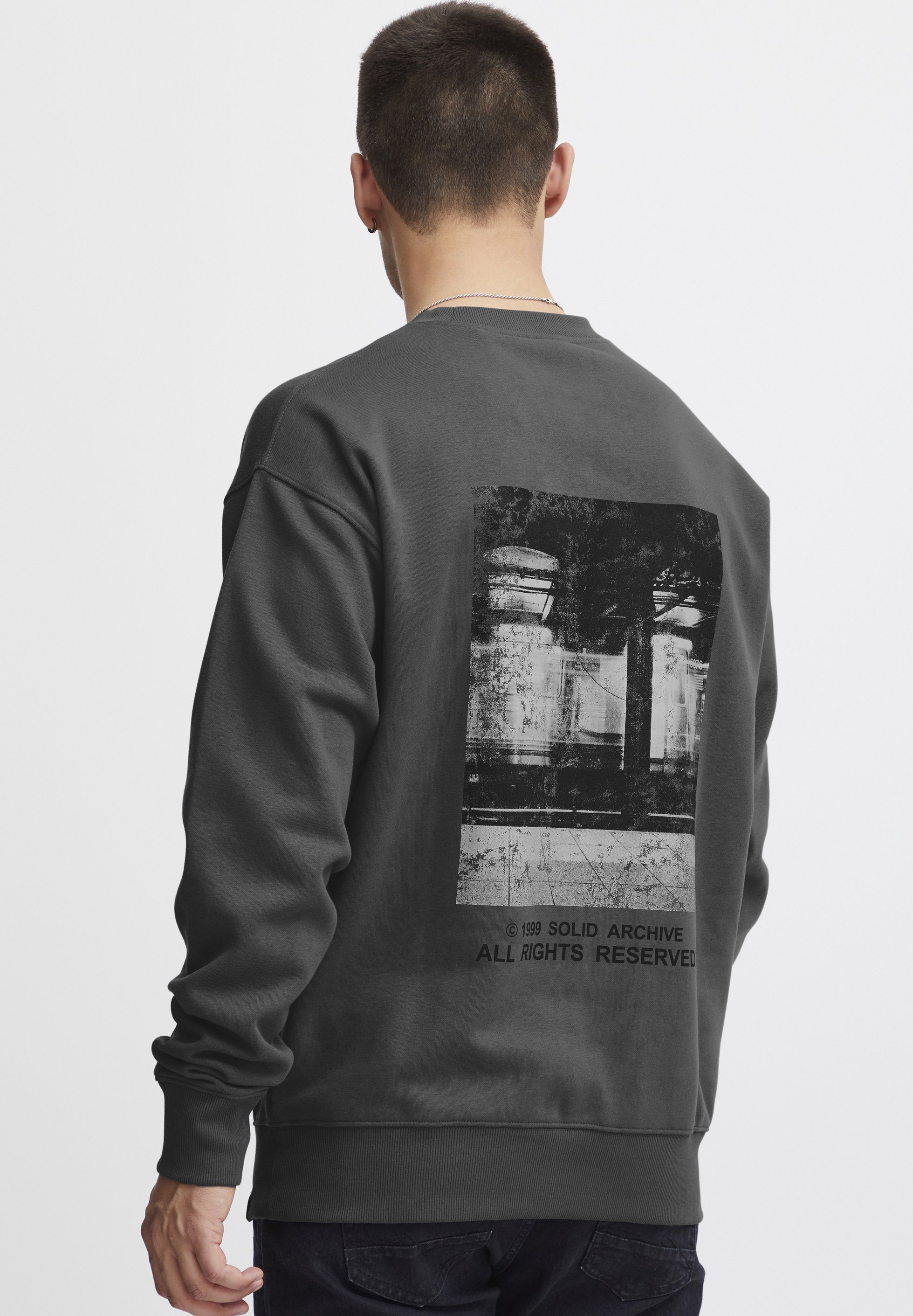 Solide SDHANNES - Sweat-shirt - porte en fer