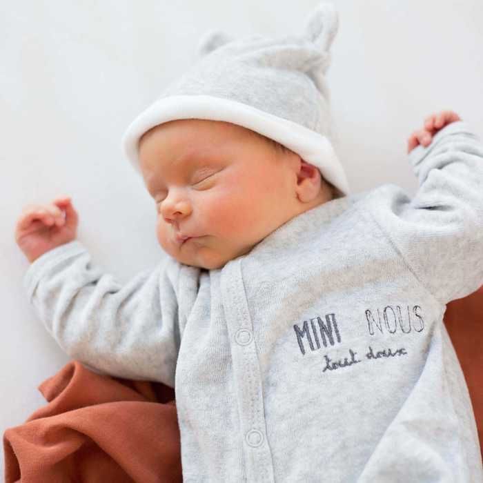 Three Kilos Seven 6-piece Newborn Kit