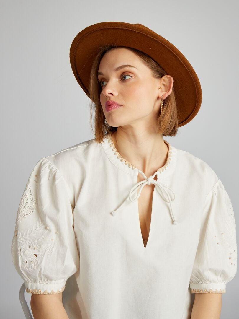 Blouse met borduurwerk - BEIGE