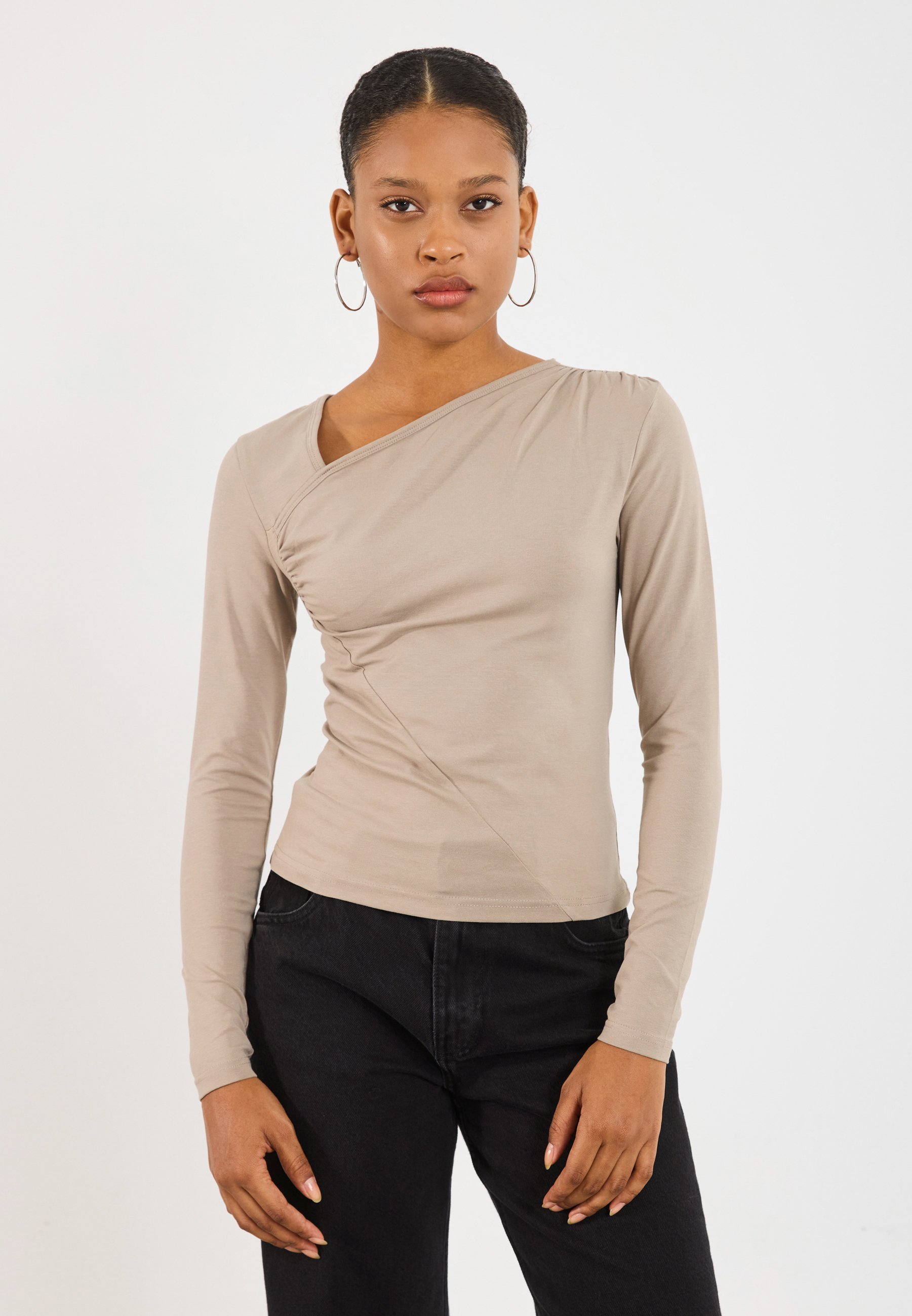 Even&Odd Langermet topp - taupe