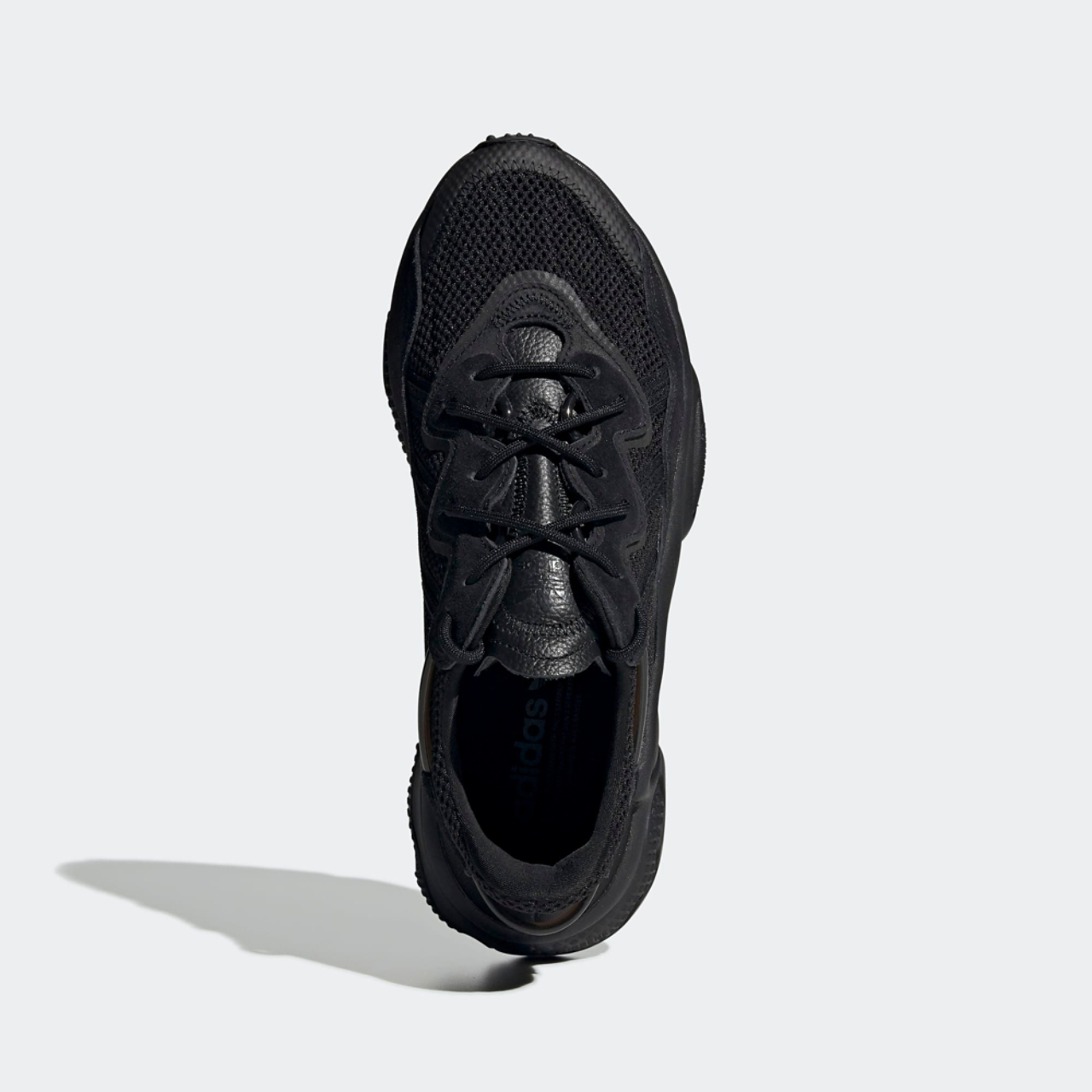 adidas Ozweego