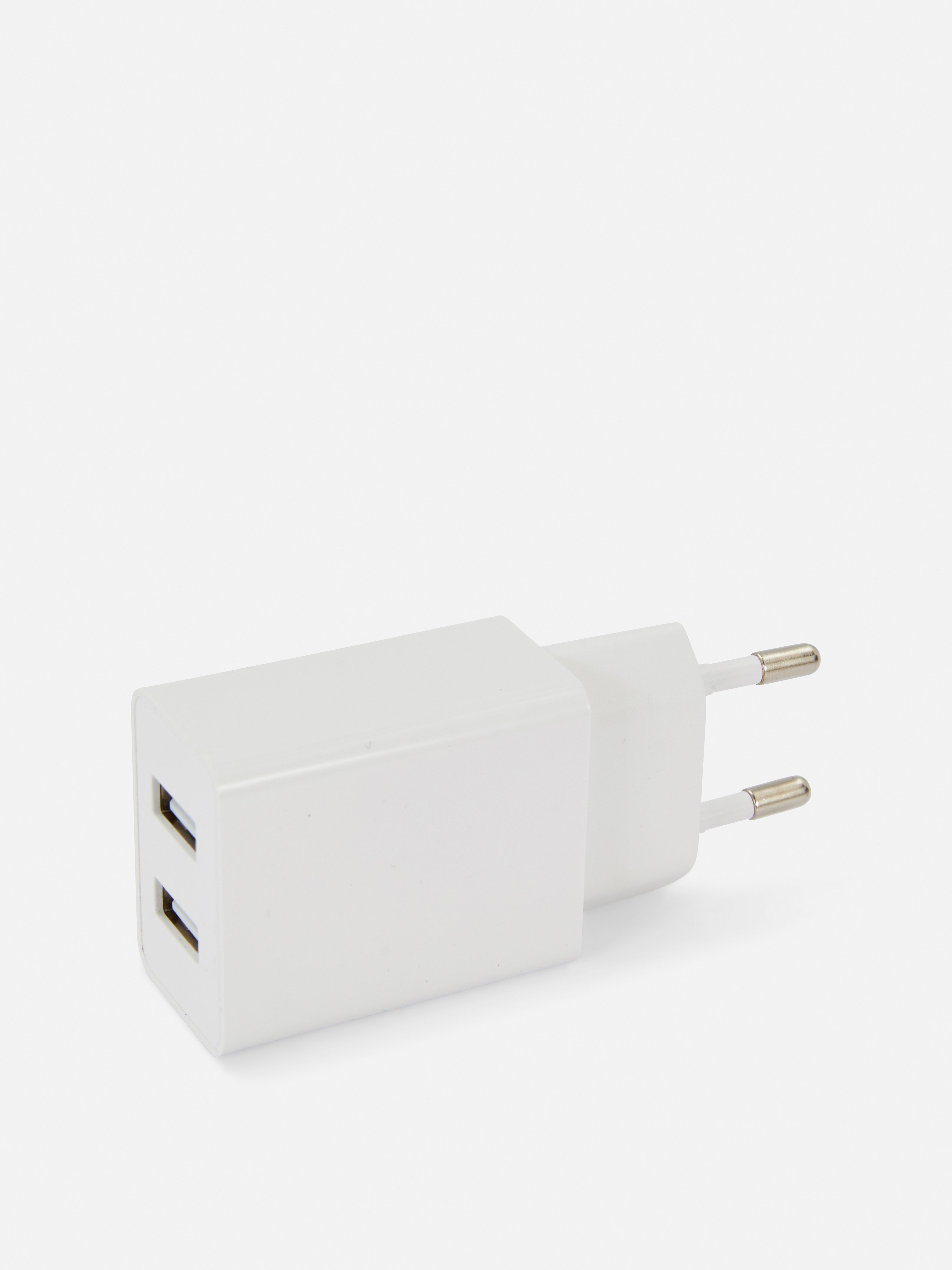Mufă USB cu doi pini O mufă USB cu doi pini pentru călătorii