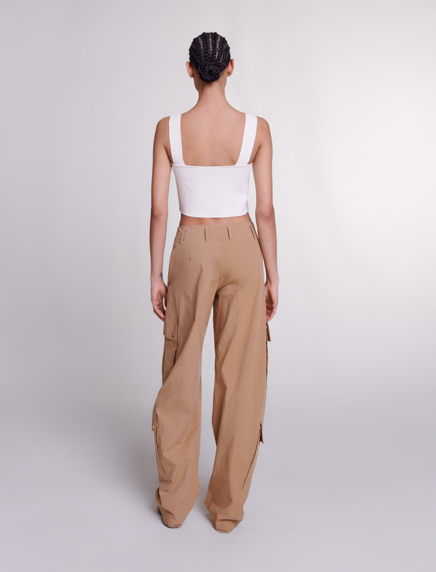 Pantaloni cargo cu buzunare - Bej