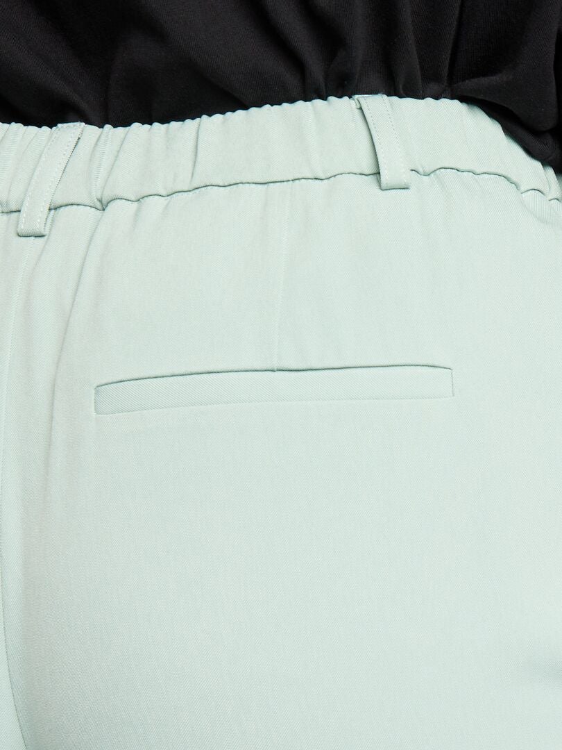 Pantalones pitillo - VERDES