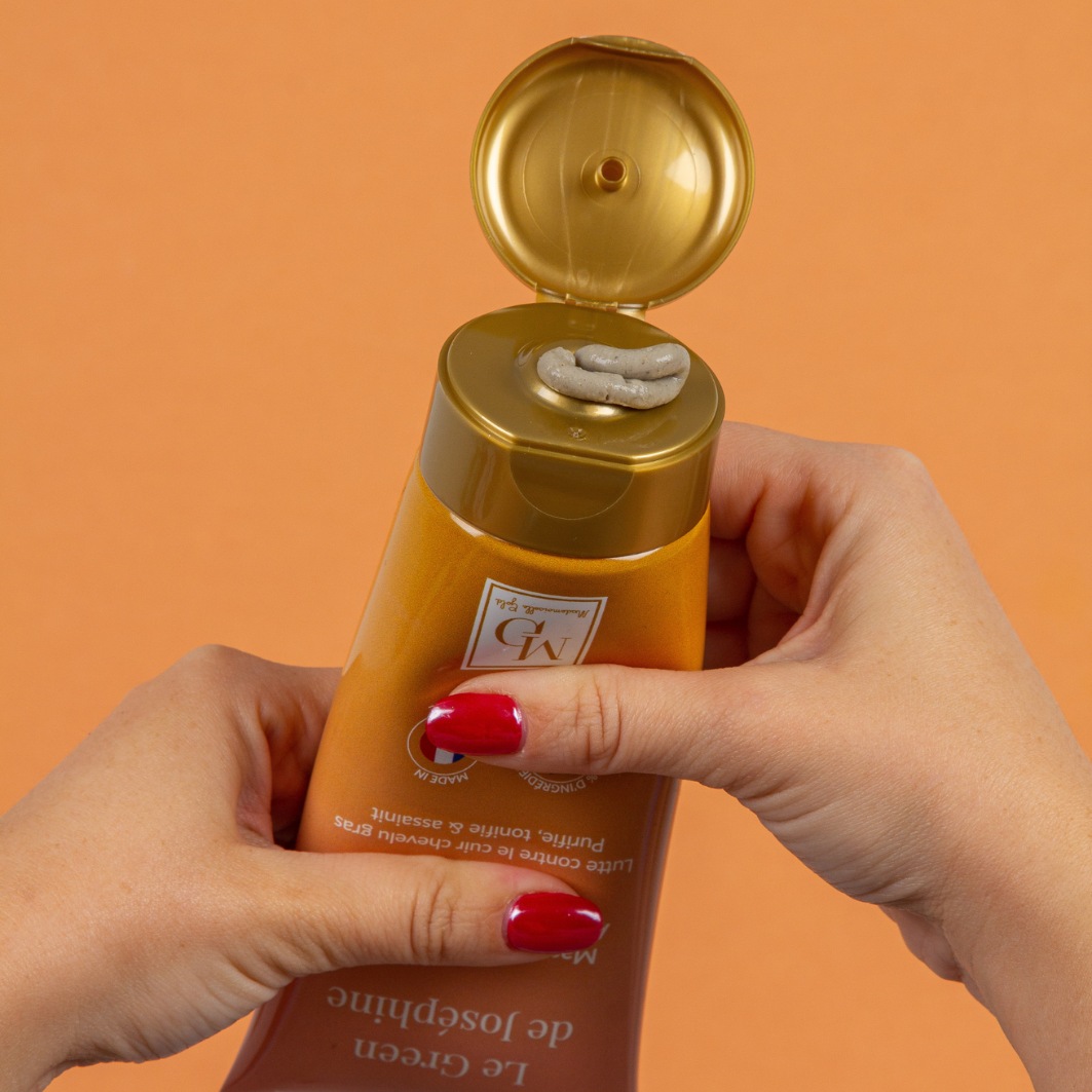 Mademoiselle Gold Le Green