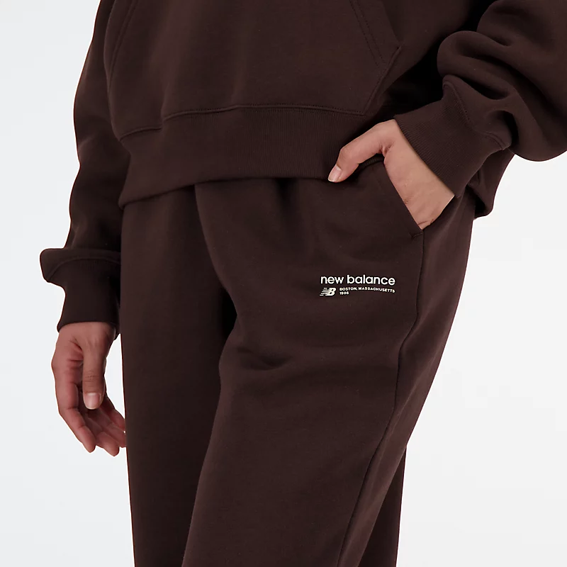 Dámské fleecové tepláky Linear Heritage s kartáčovanými zády v barvě BLACK COFFEE