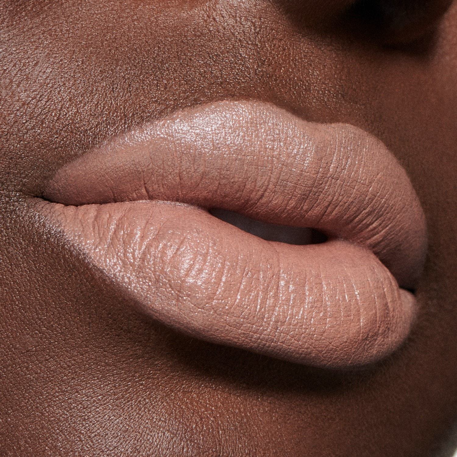 MAC lūpu krāsa Intimate Nudes MACximal Silky Matte - 3,5 g