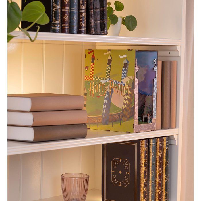 Book Nook - DIY Kit to Build 3D Model Bookend - REVELL - Tiny Adventures - Harry Potter - Quidditch Pitch - LED