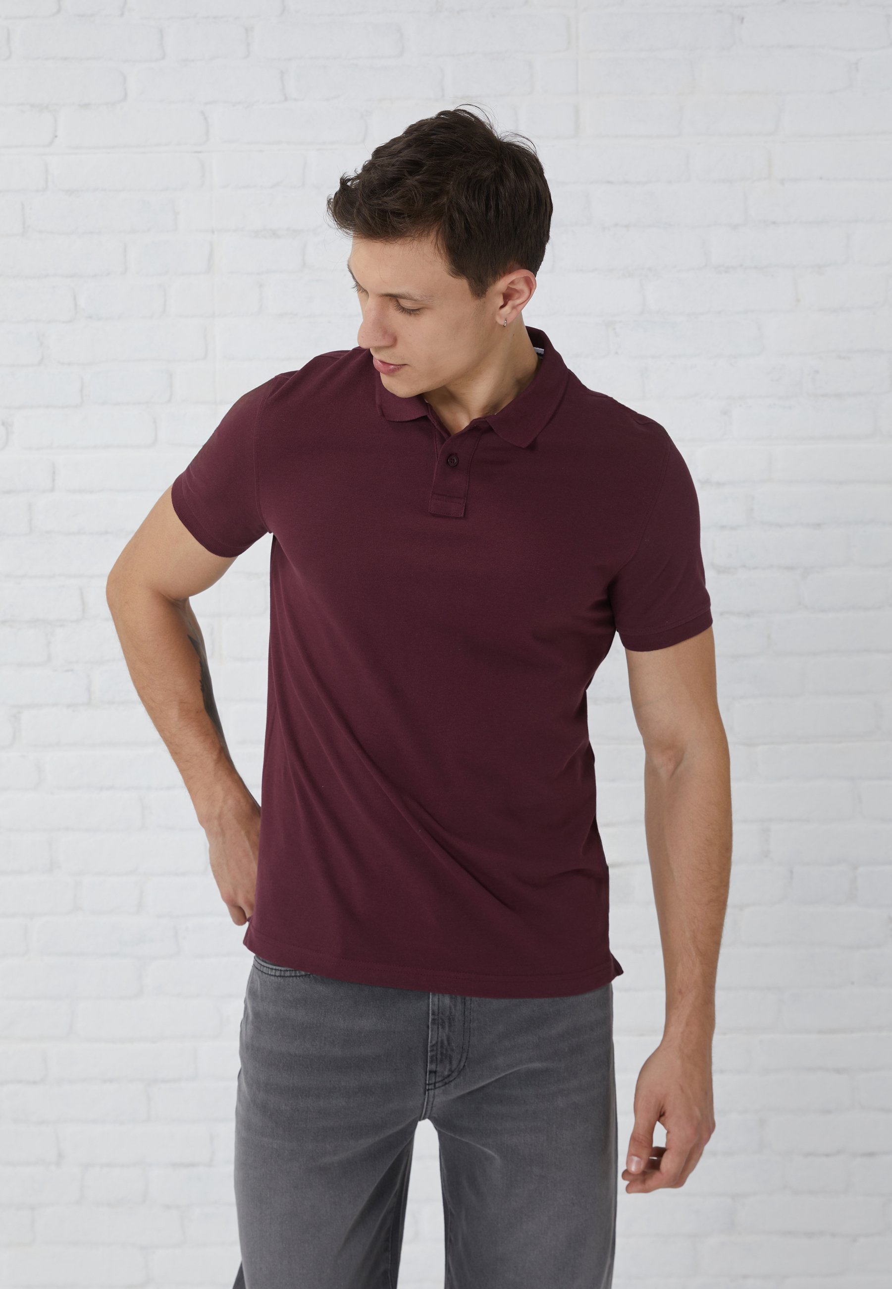 Pier One 5er-Pack Slim-Poloshirts – Weiß/Bordeaux/Dunkelblau/Khaki/Blau
