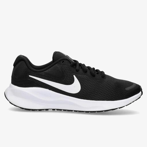  Nike Revolution 7