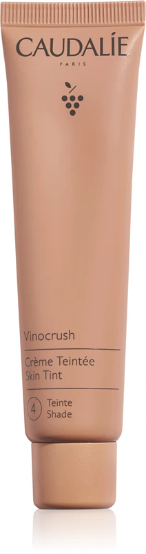CC cream Vinocrush Skin Tint da Caudalie uniformiza o tom da pele e hidrata.