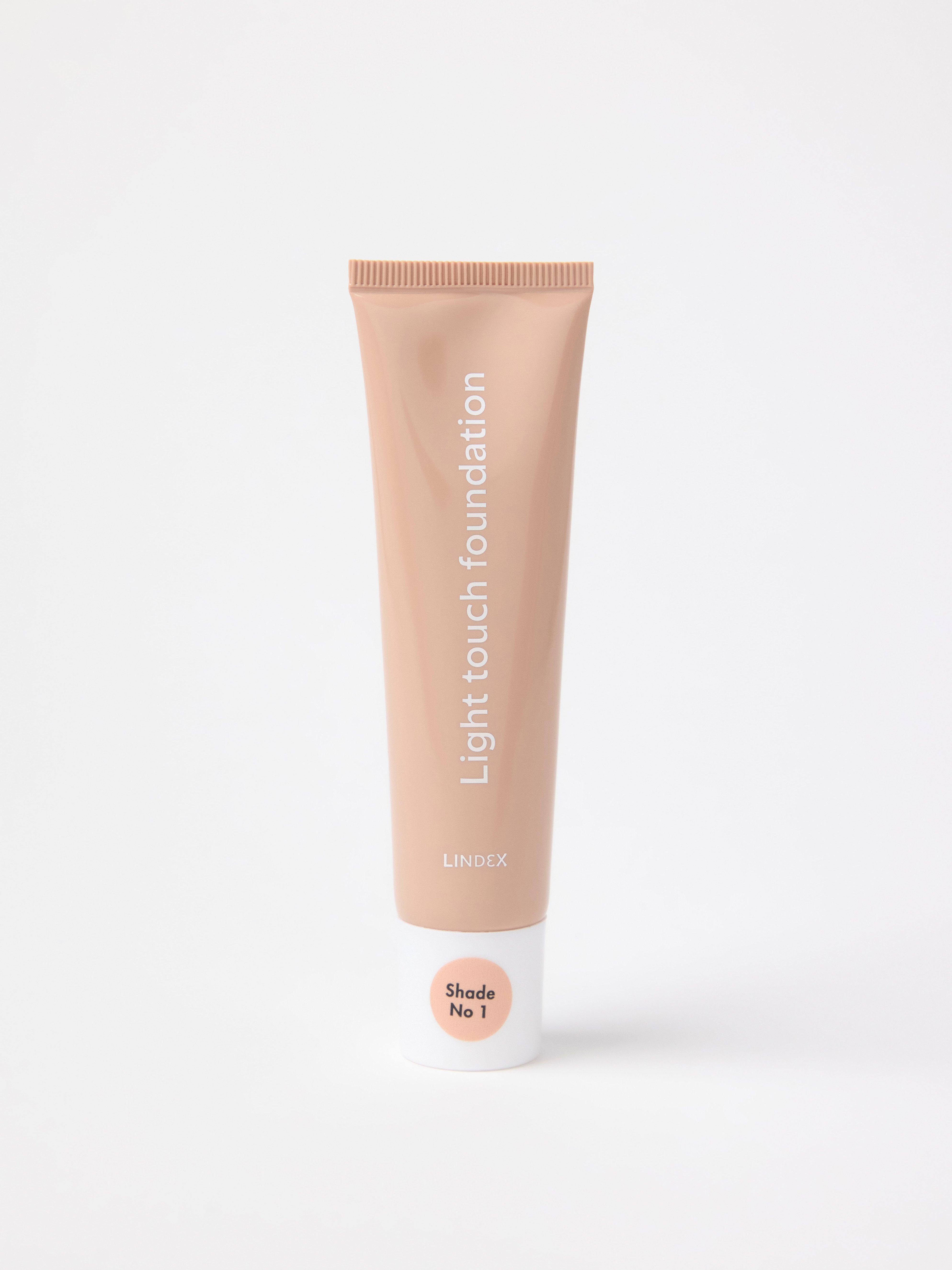 Base de maquillaje Lindex Beauty Light Touch 1