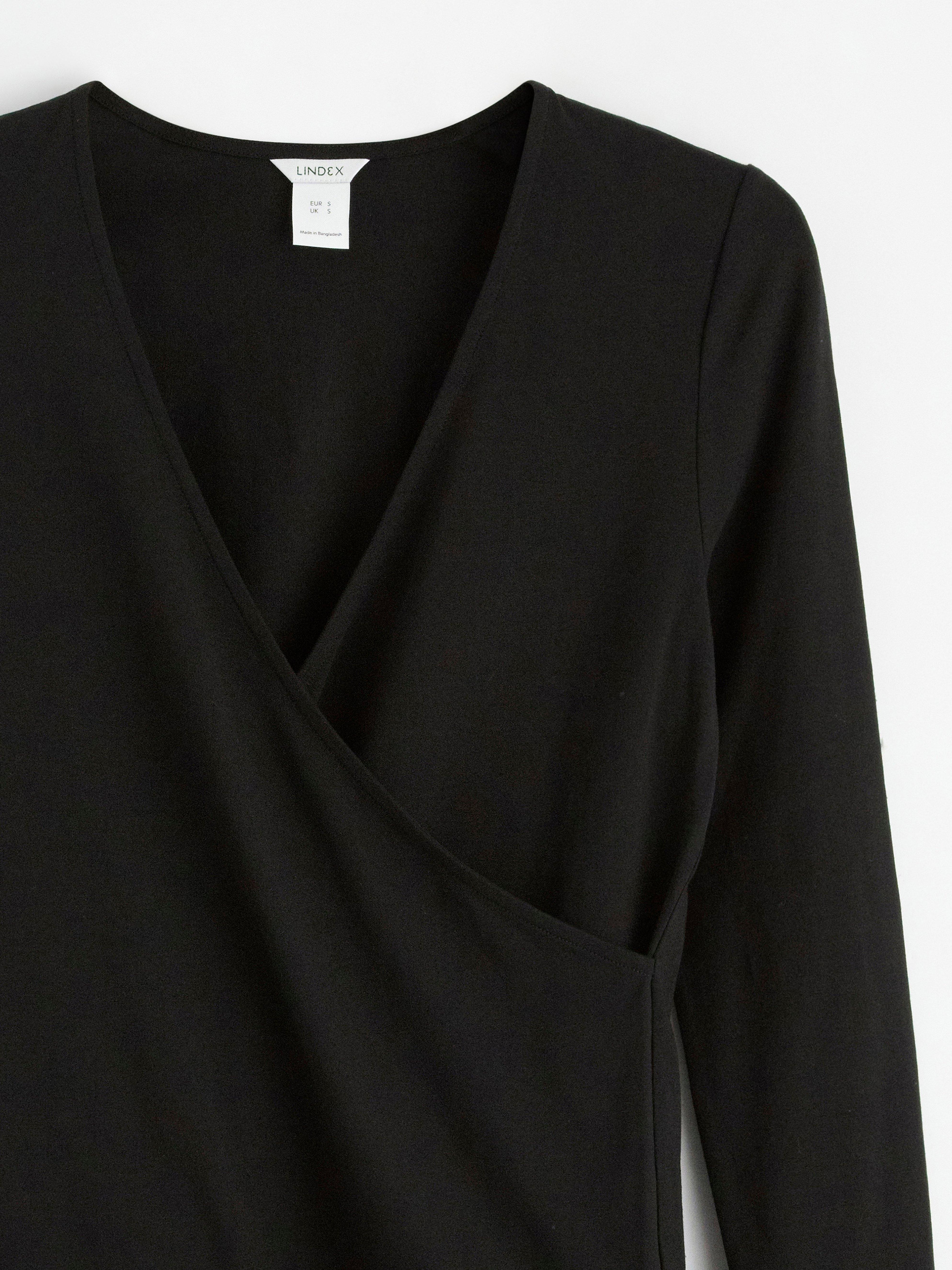 MOM wrap nursing top Black