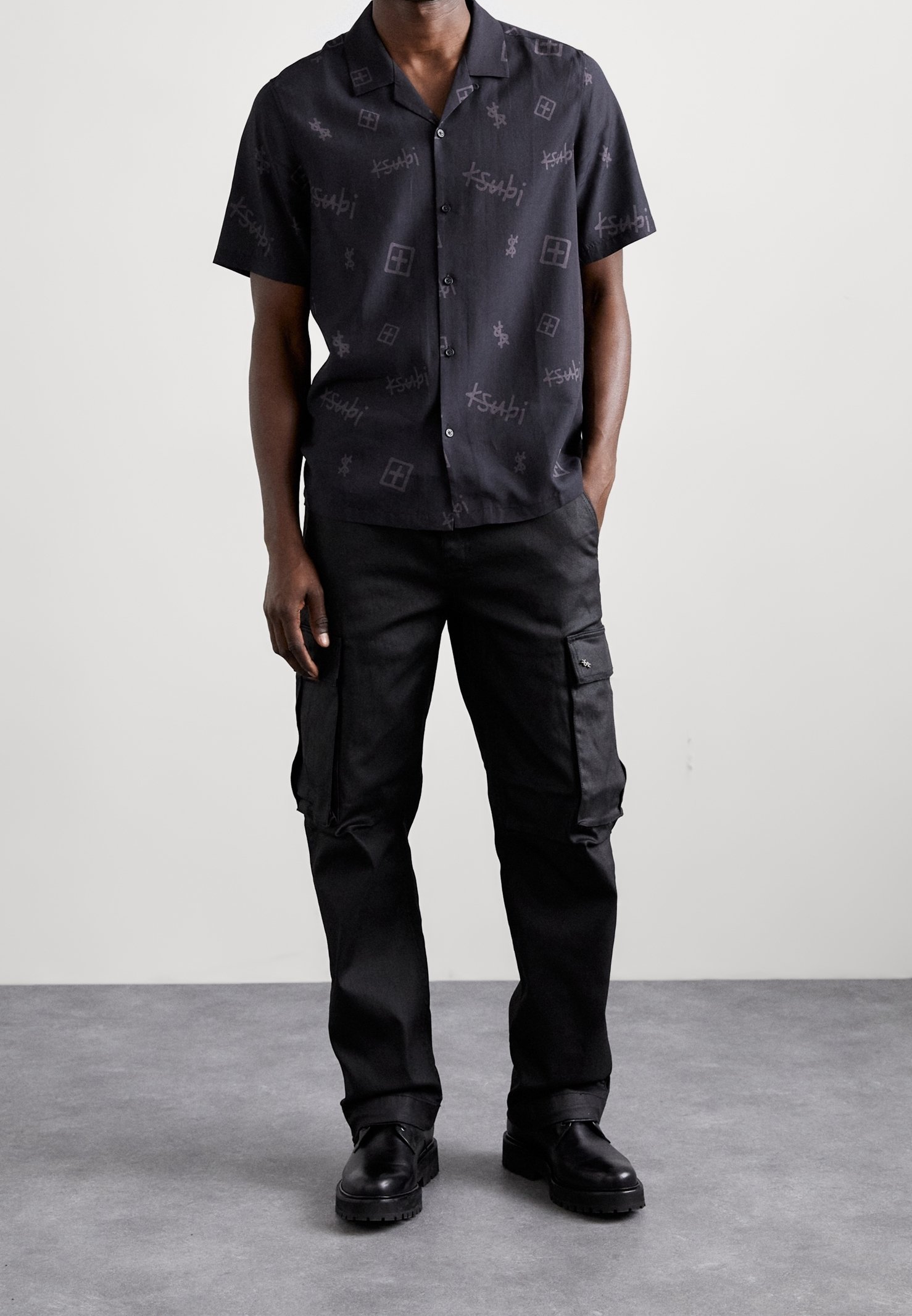 Pantaloni cargo Ksubi - negri