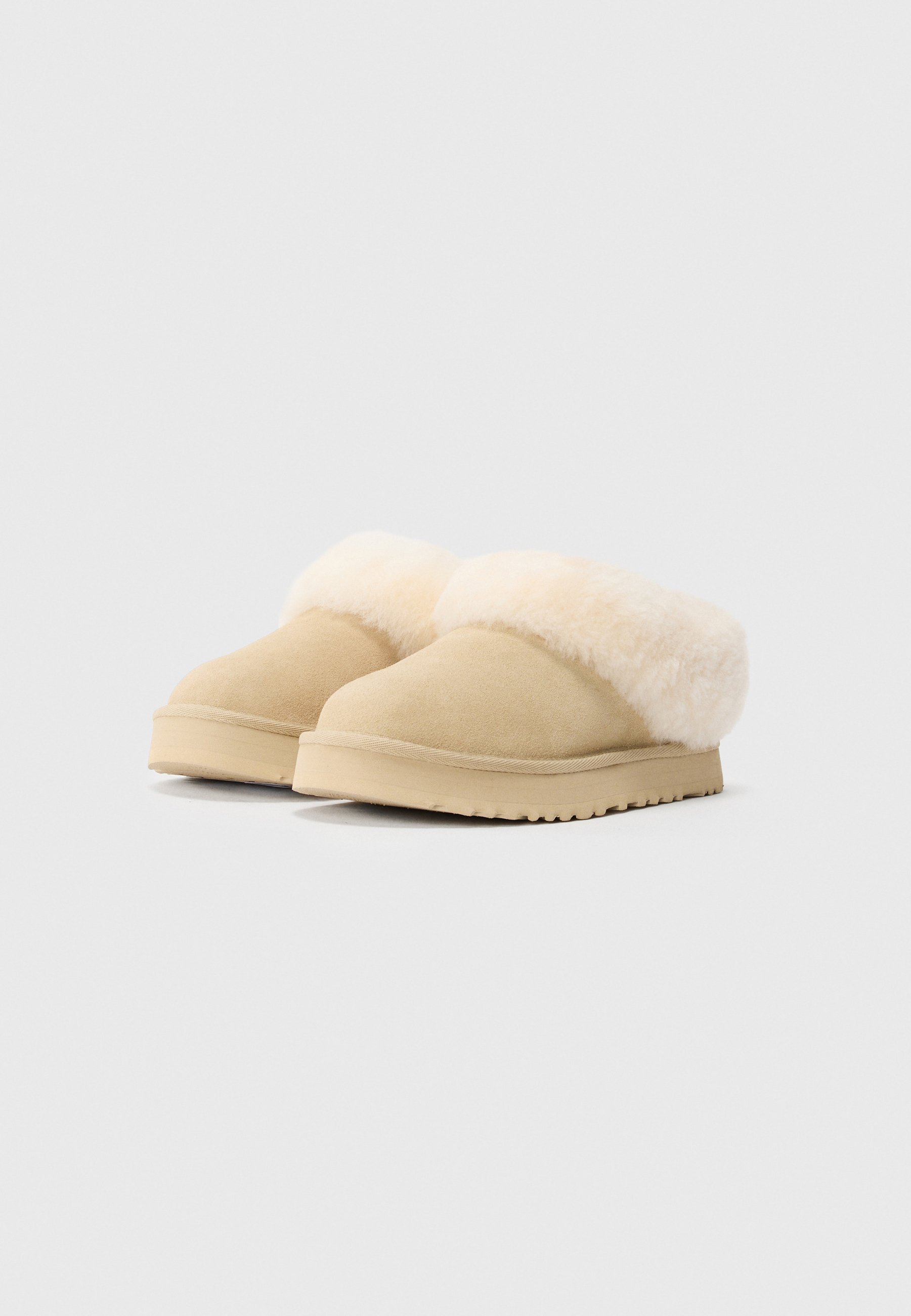 UGG TAZZELLE UNISEX - Slippers - mosterdzaad