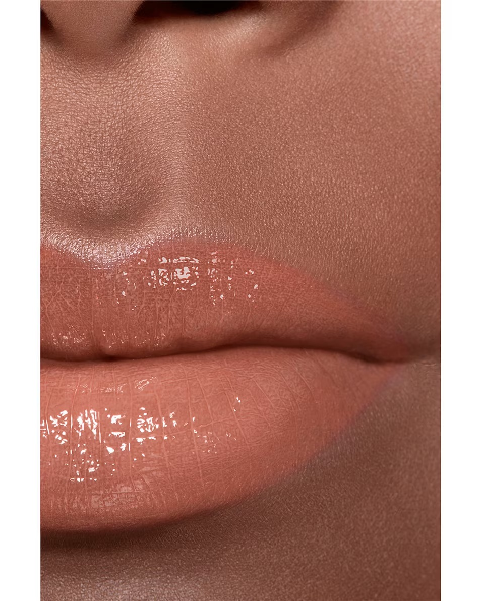 CHANEL ROUGE COCO FLASH CULOARE, STRĂLUCIRE, INTENSIUNE ÎNTR-O SFÂRȘITĂ