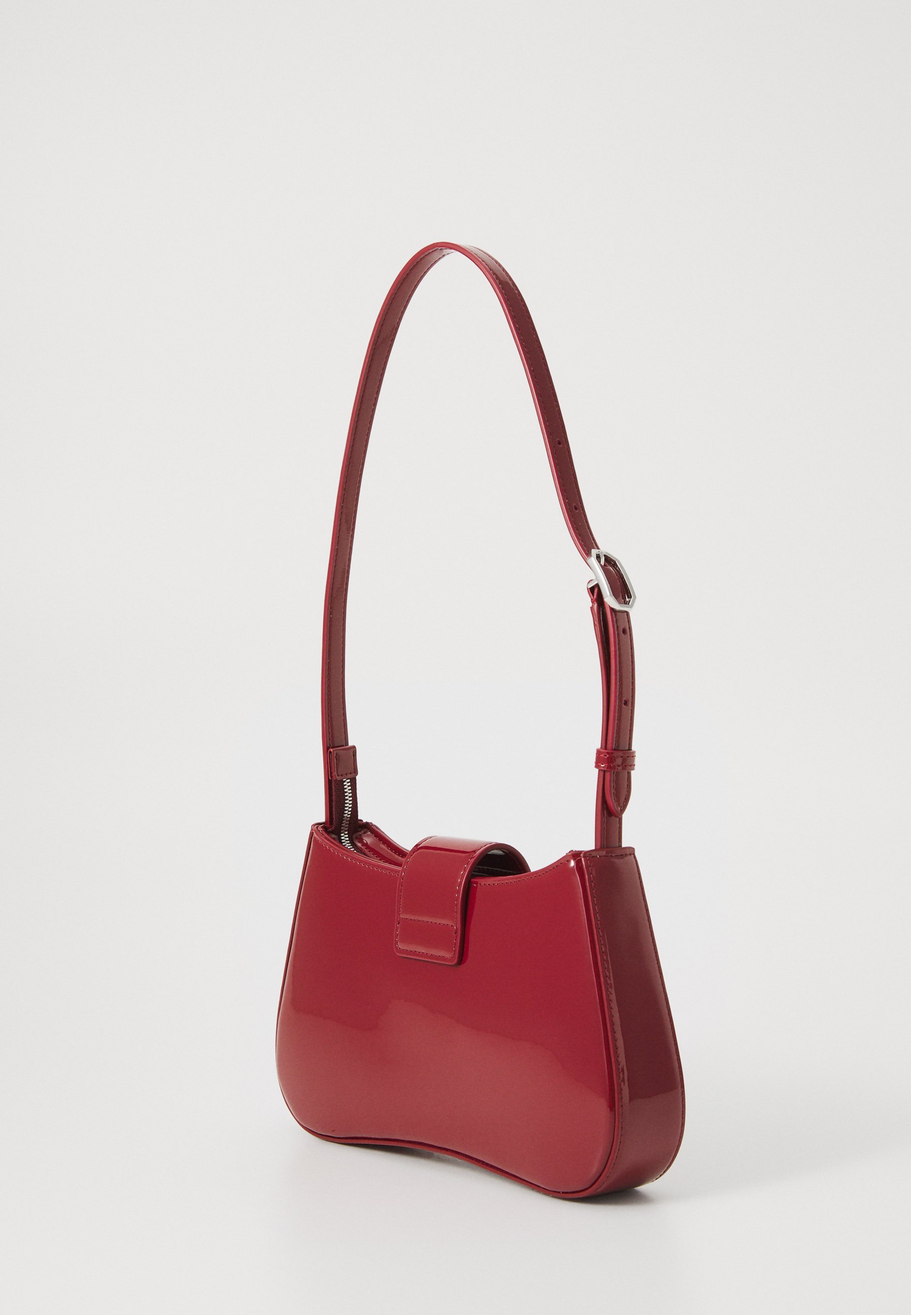 Emporio Armani SHOULDER BAG - Handtas - carminio
