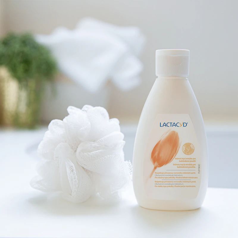 Lactacyd Femina rauhoittava emulsio intiimihygieniaan