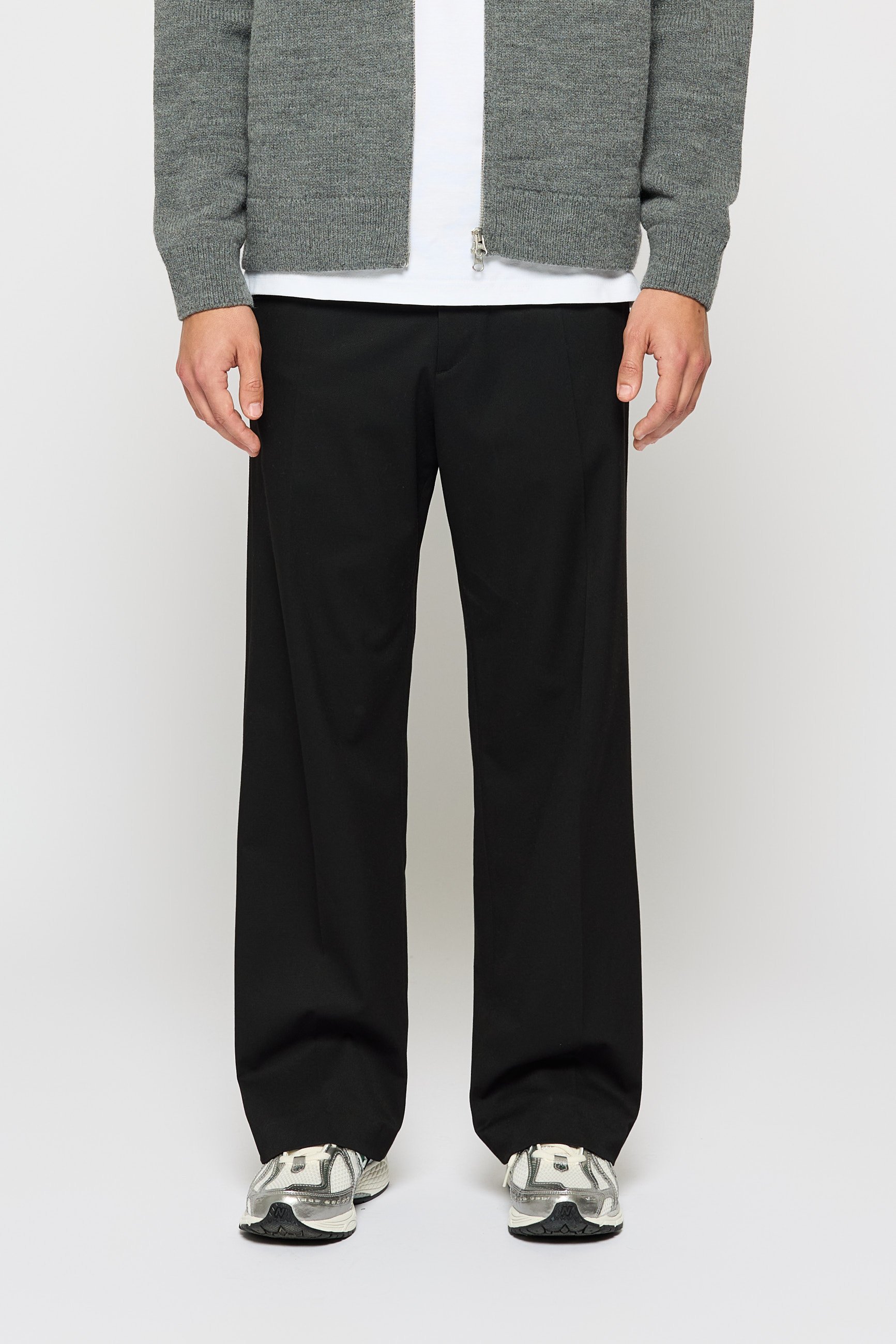 EIGHTYFIVE ROZKLOSZOWANE, DOPASOWANE UNISEX - Spodnie - czarny meteoryt