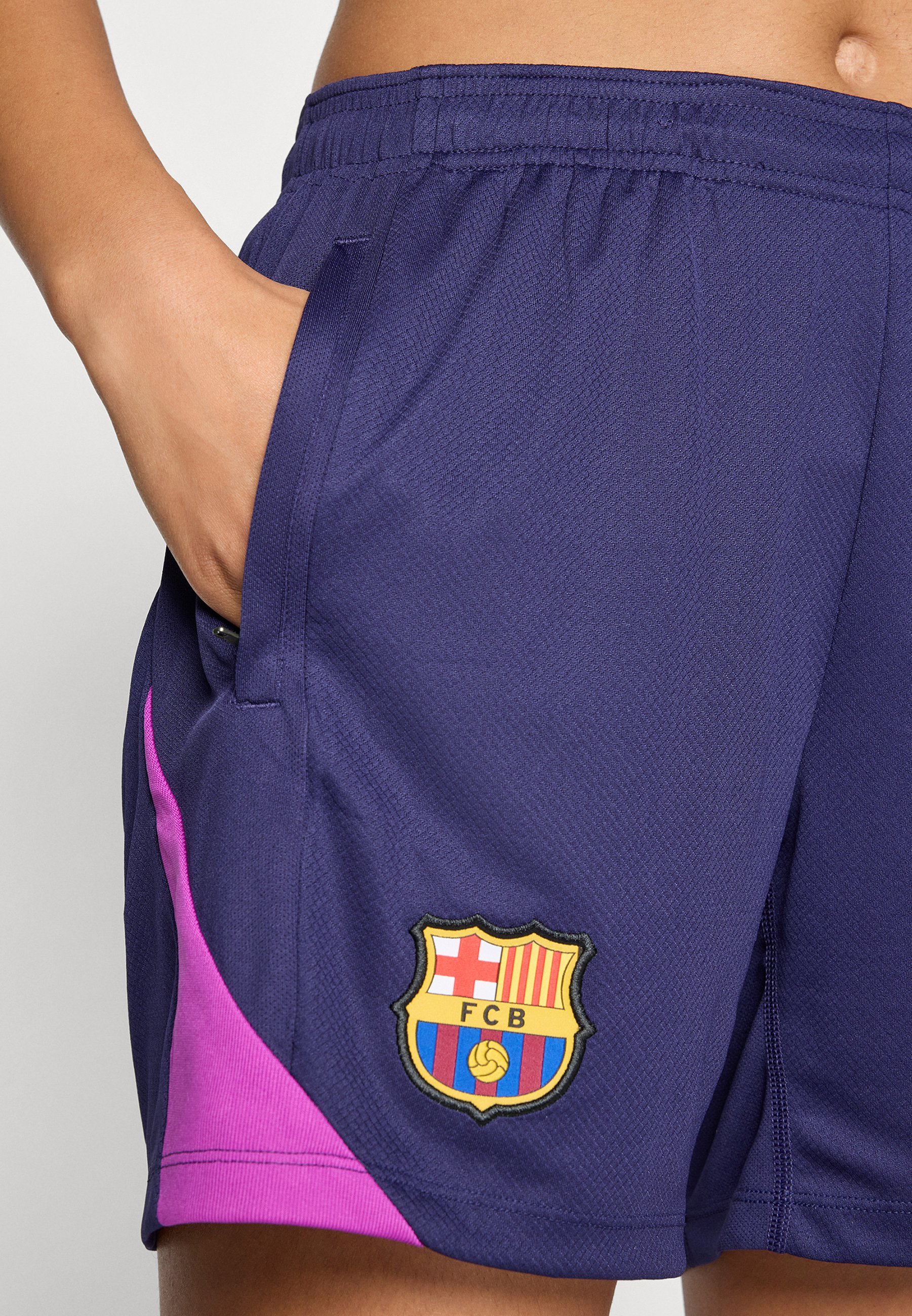 Nike Performance FC BARCELONA STRIKE SHORT - Echipament de club - imperial purple/vivid purple/midwest gold-coloured