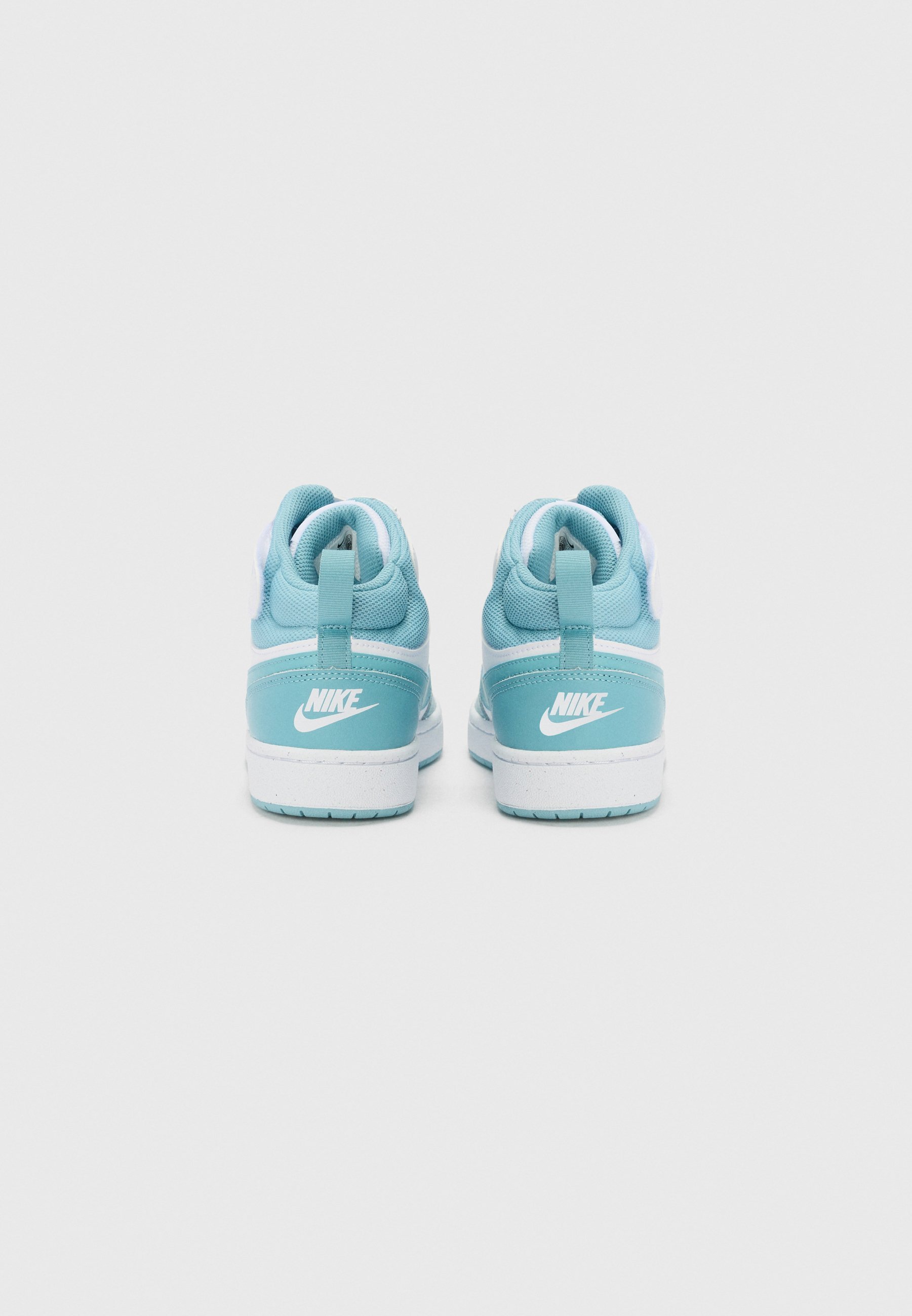 Nike Sportswear COURT BOROUGH MID 2 UNISEX - Baskets montantes - blanc/turquoise