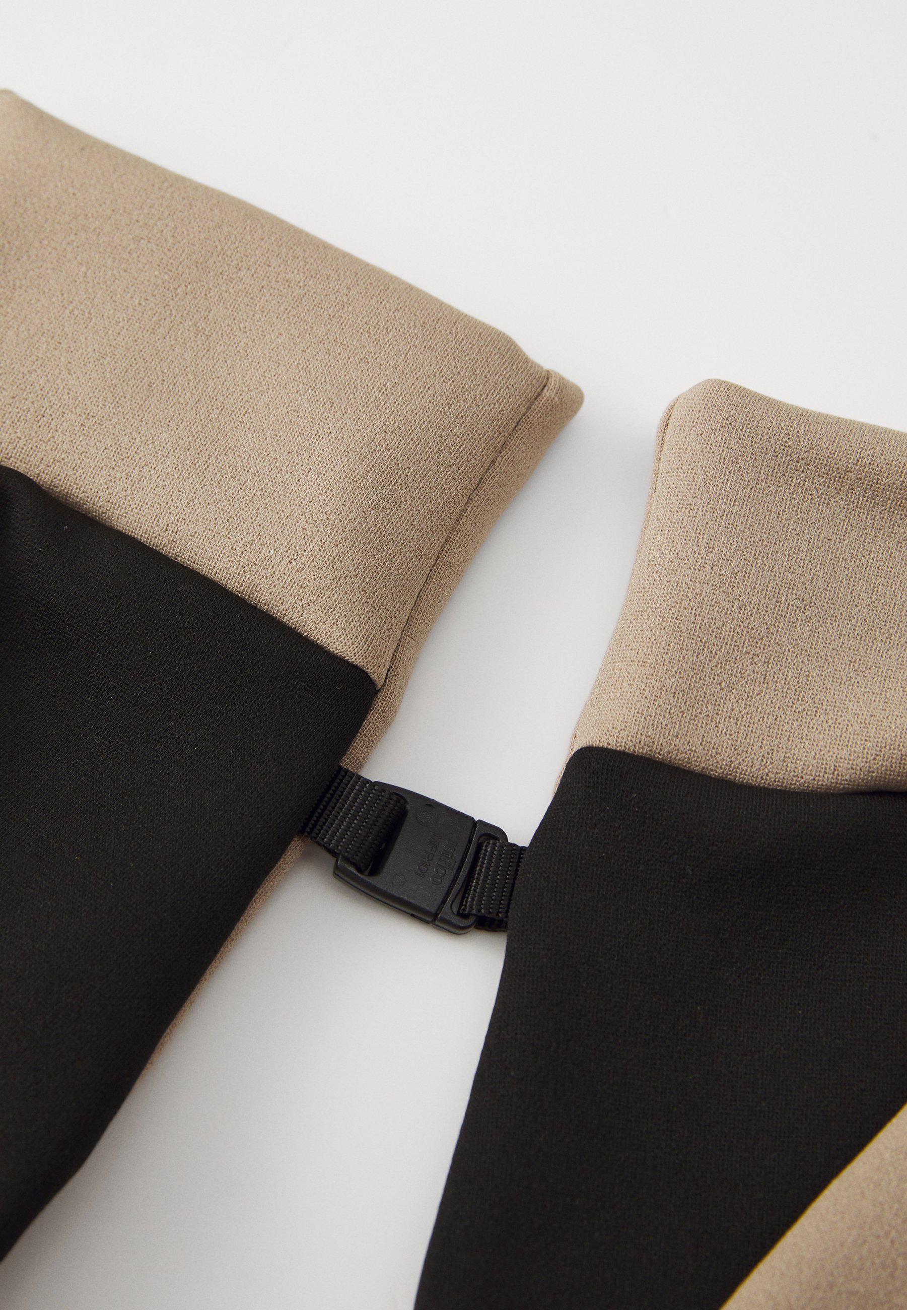 The North Face ETIP GLOVE UNISEX - Kindad - seenehallid